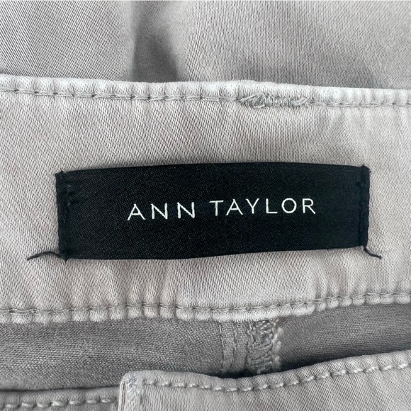 Ann Taylor Tan Skinny Modern Fit Pants Size 10 Women's - Picture 2 of 5